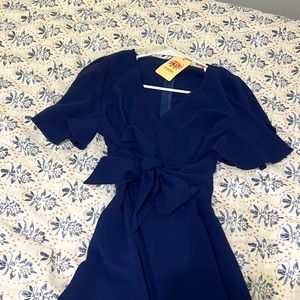 Navy Small Ruffle sleeve Romper